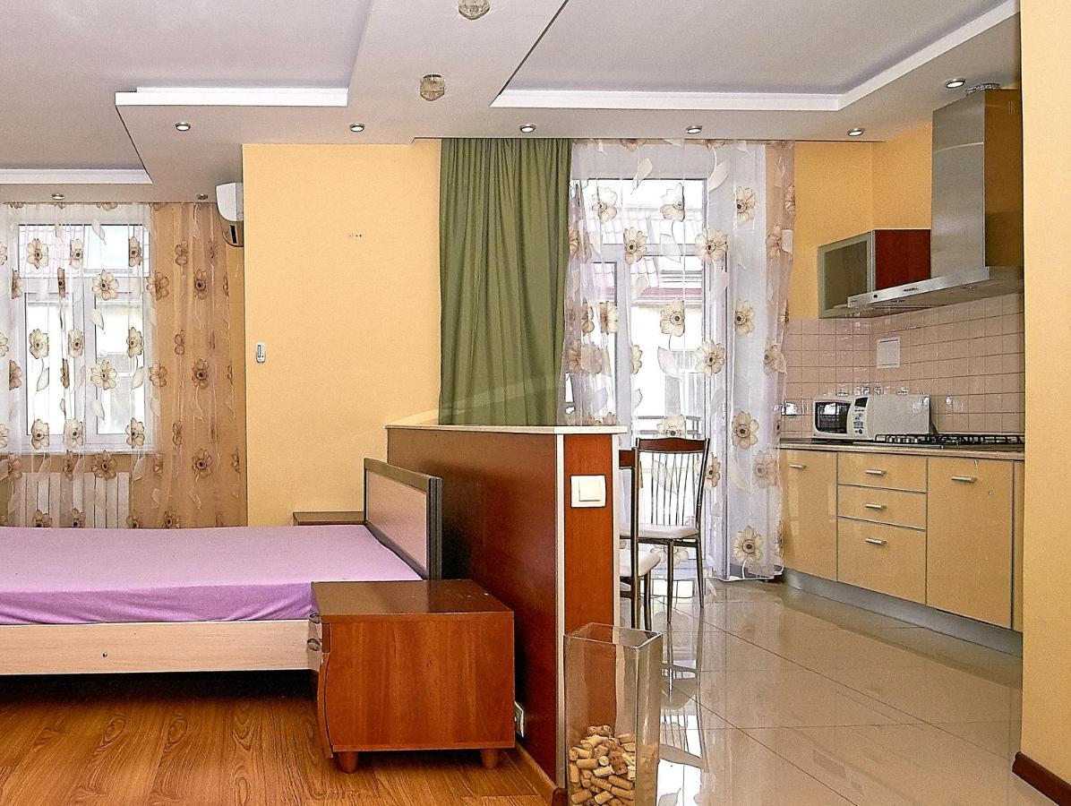 Inn Home Apartments-Olimpiysky Stadium Area Kiev Eksteriør bilde