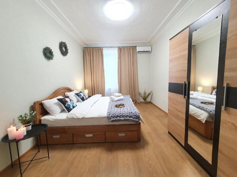 Inn Home Apartments-Olimpiysky Stadium Area Kiev Eksteriør bilde