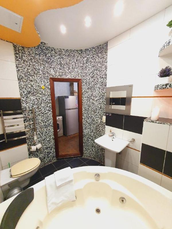 Inn Home Apartments-Olimpiysky Stadium Area Kiev Eksteriør bilde